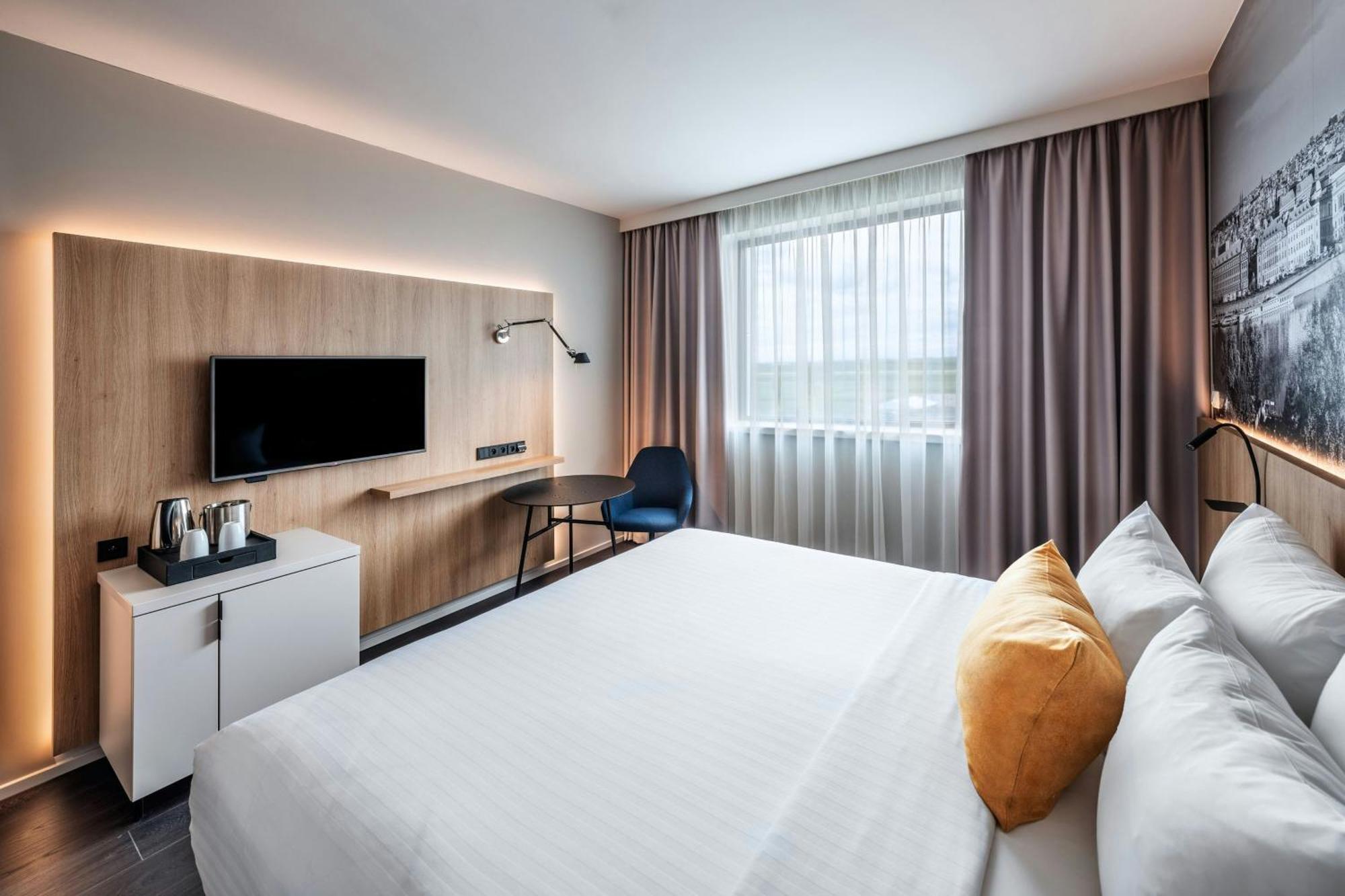 Courtyard By Marriott Prague Airport Hotel Kültér fotó